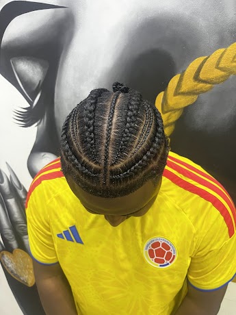 BLESSING BARBER SHOP Y NAILS SPA