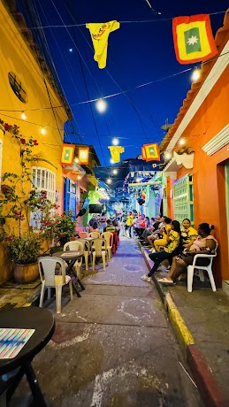 El más hermoso callejon · Cartagena de Indias