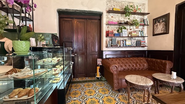 Meeza Café , Brunch & Bar Salón · Cartagena de Indias