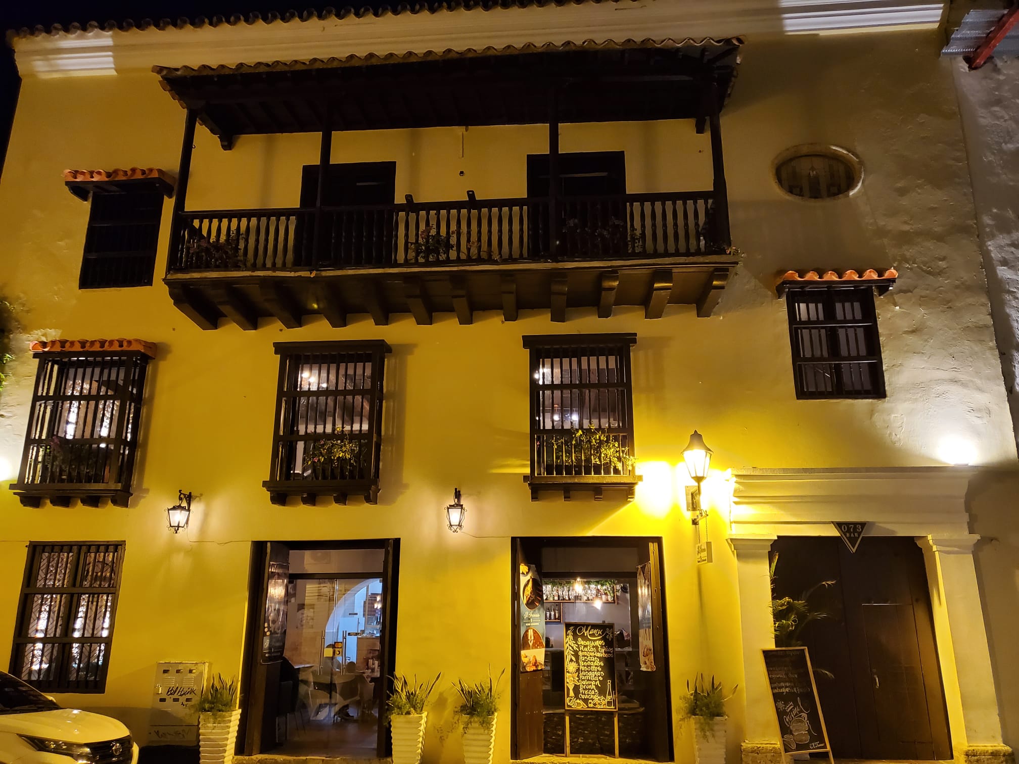 Cartagena Walled City Mansion for Sale, Boutique Hotel Development Cartagena, Historic Mansion Cartagena Centro, Cartagena Luxury Real Estate Investment.